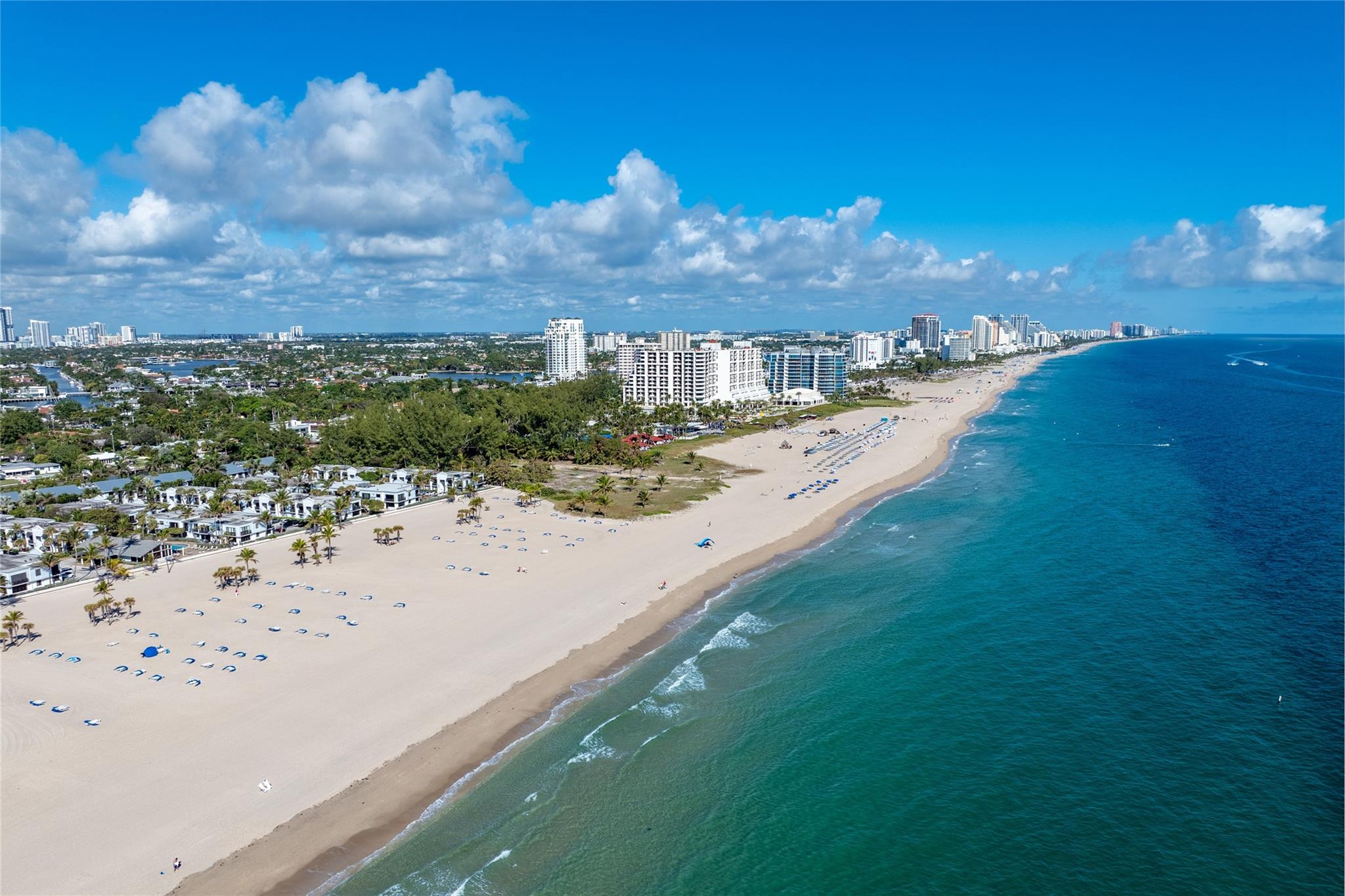 Breakwater Towers - Residential