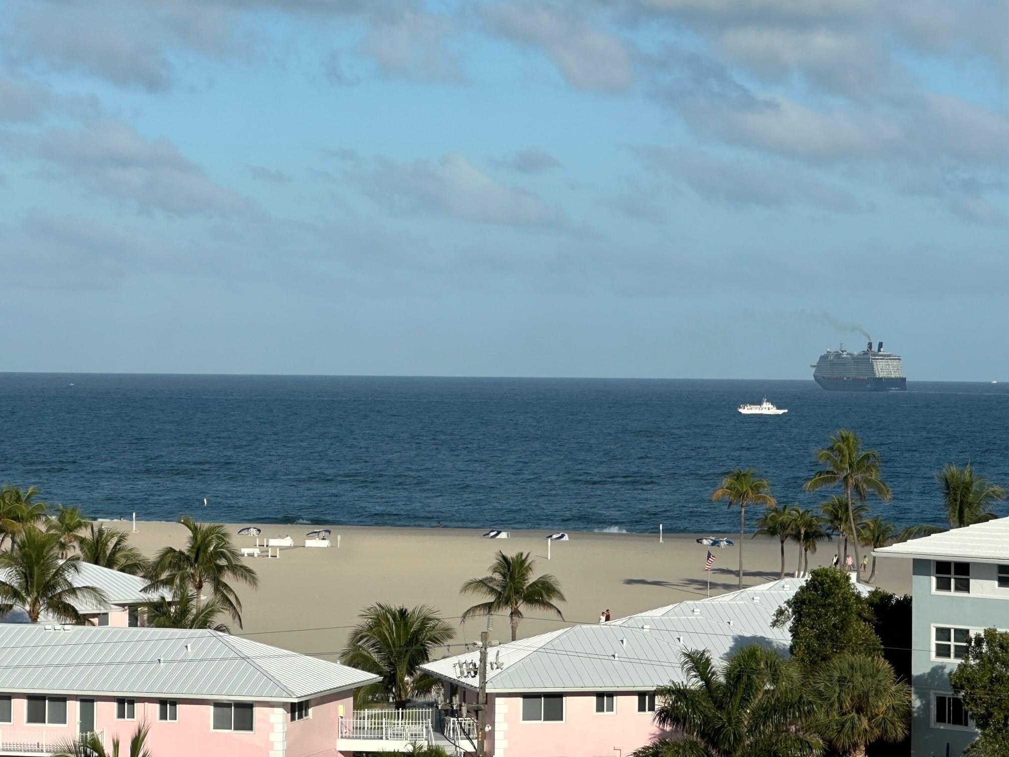 Breakwater Towers - Residential