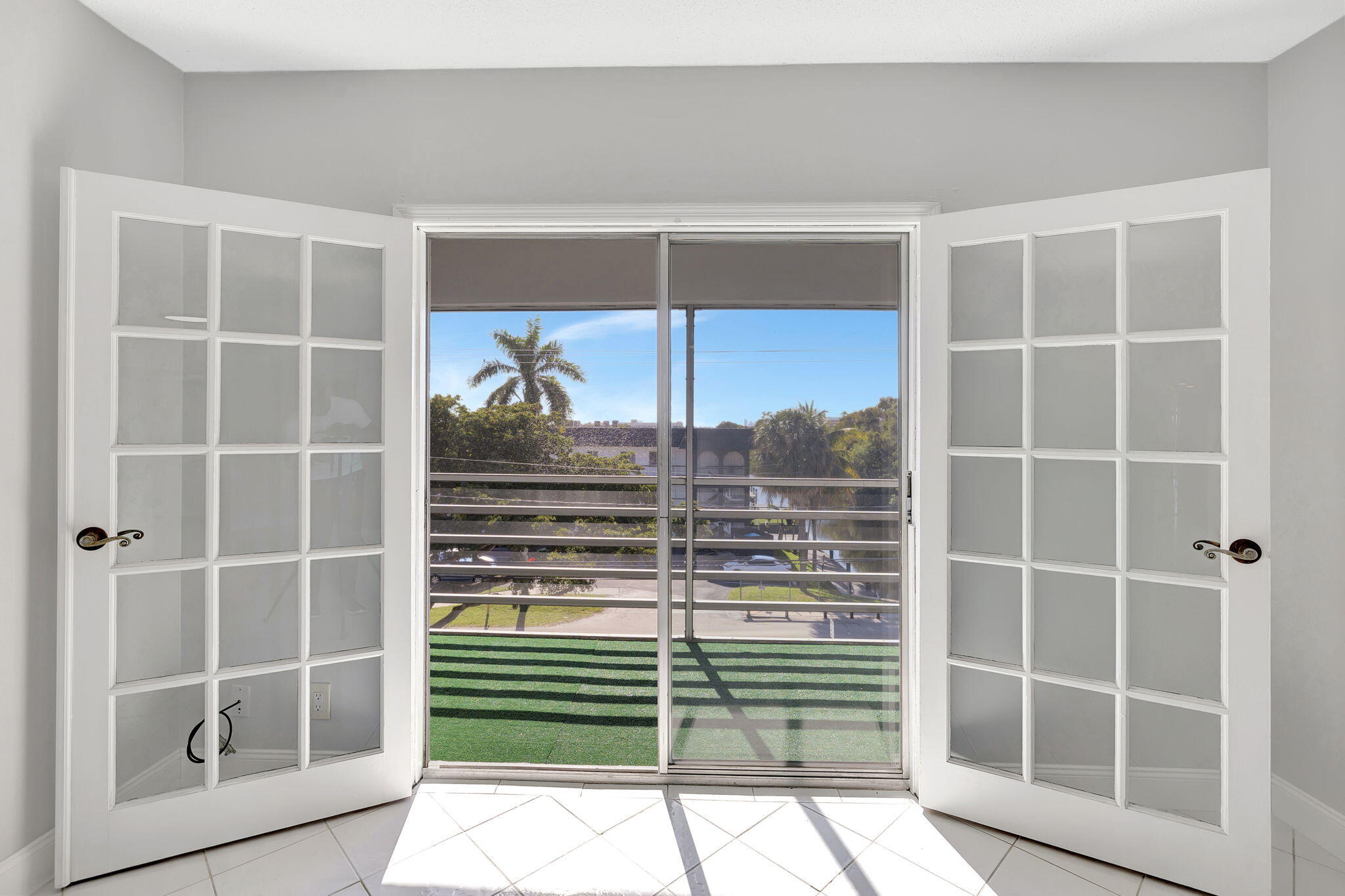 CYPRESS CREEK CONDO - Residential