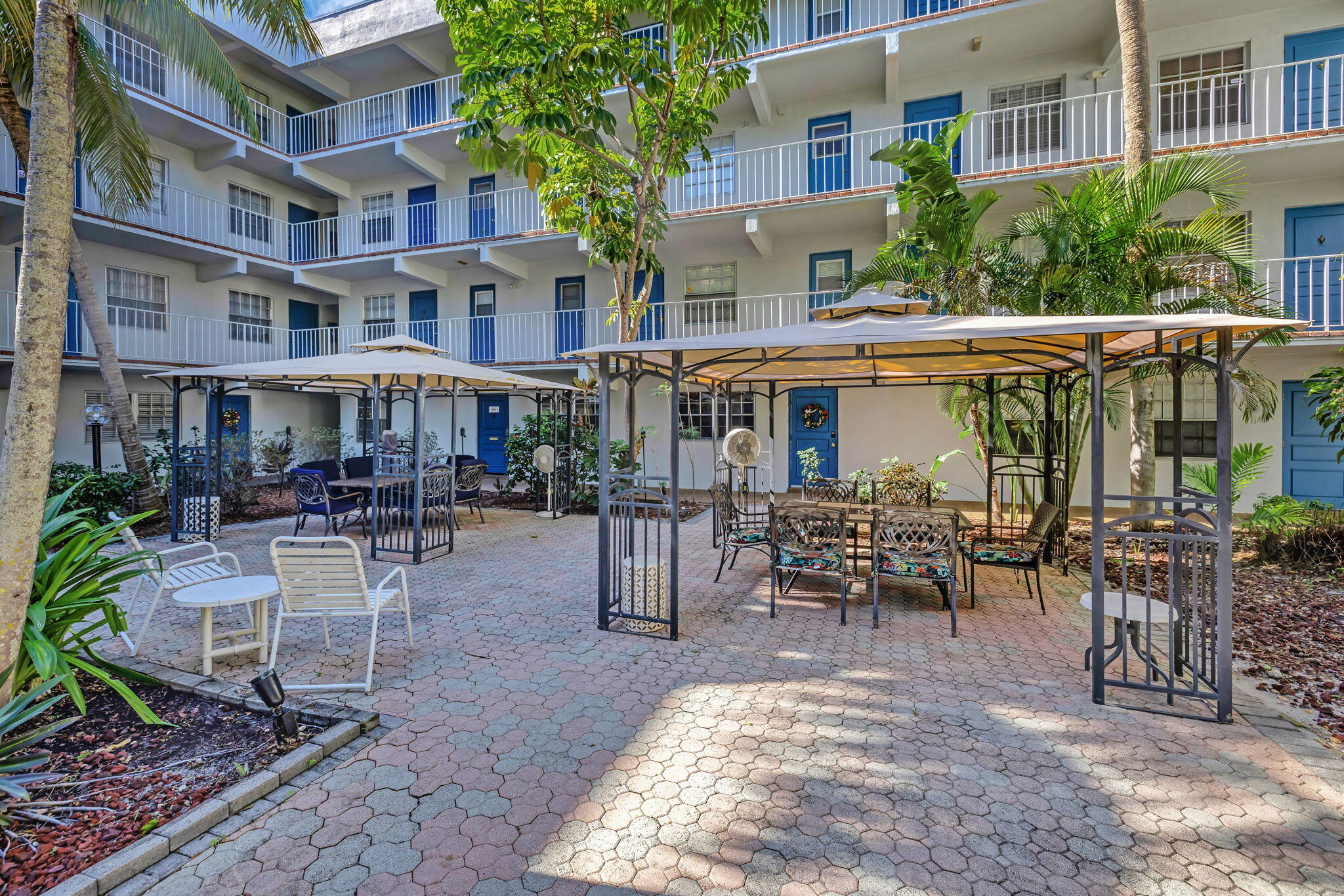 CYPRESS CREEK CONDO - Residential