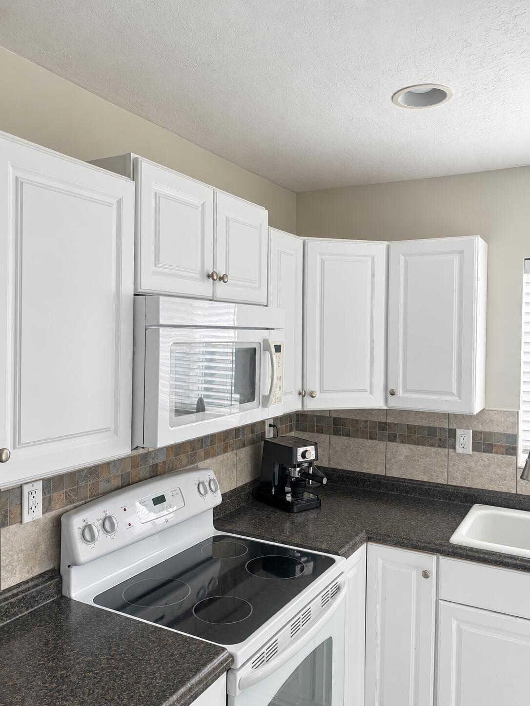 2100 NE 38th Street 138