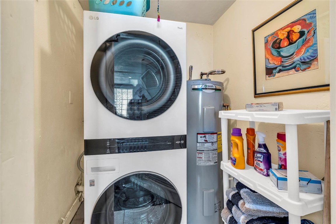 Douglas Park 45-29 B - Residential