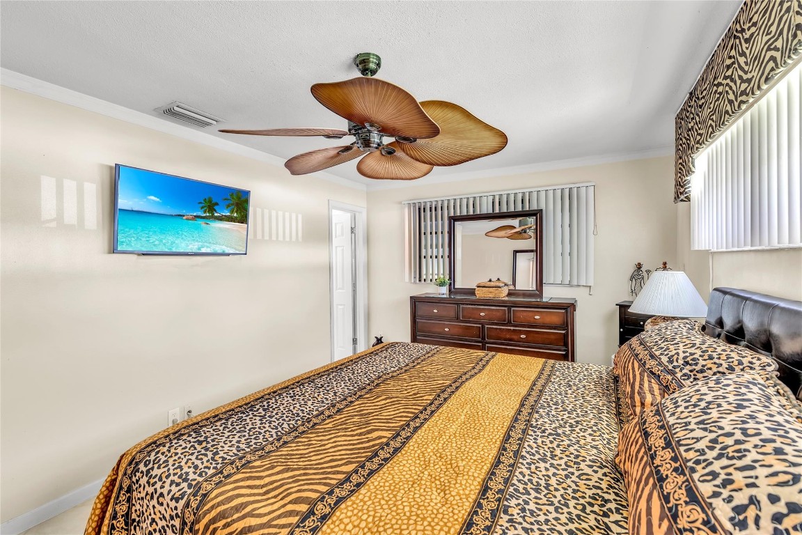 Douglas Park 45-29 B - Residential