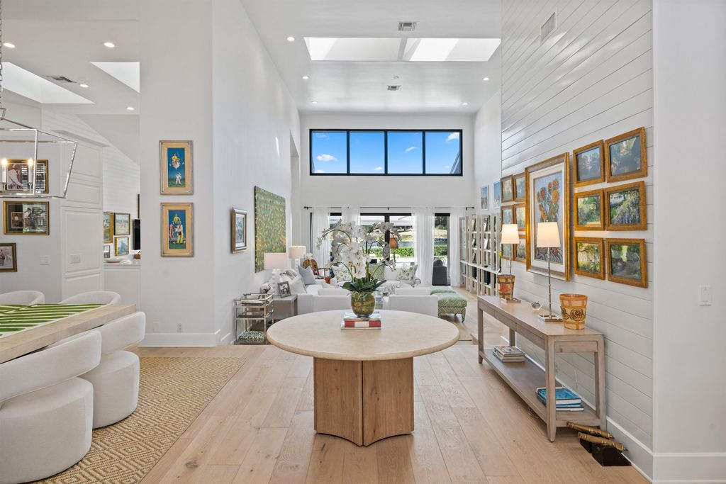 Photo of 11139 Isle Brook Court, Wellington, FL 33414 (MLS # R11166962)