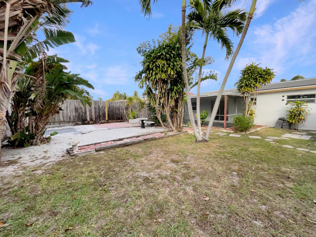 NORTH POMPANO BEACH SECTION - Residential