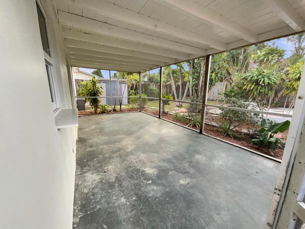 NORTH POMPANO BEACH SECTION - Residential