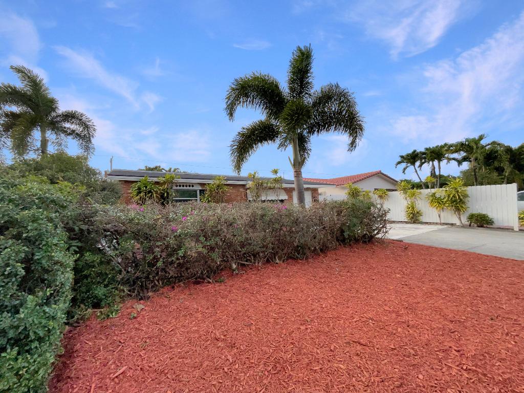 NORTH POMPANO BEACH SECTION - Residential