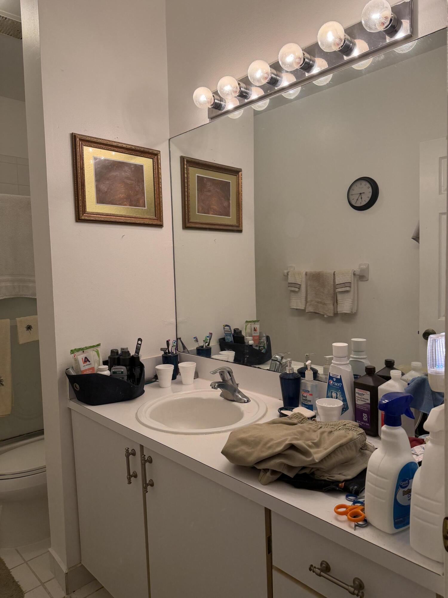 CORAL SPRINGS COUNTRY CLUB - Residential