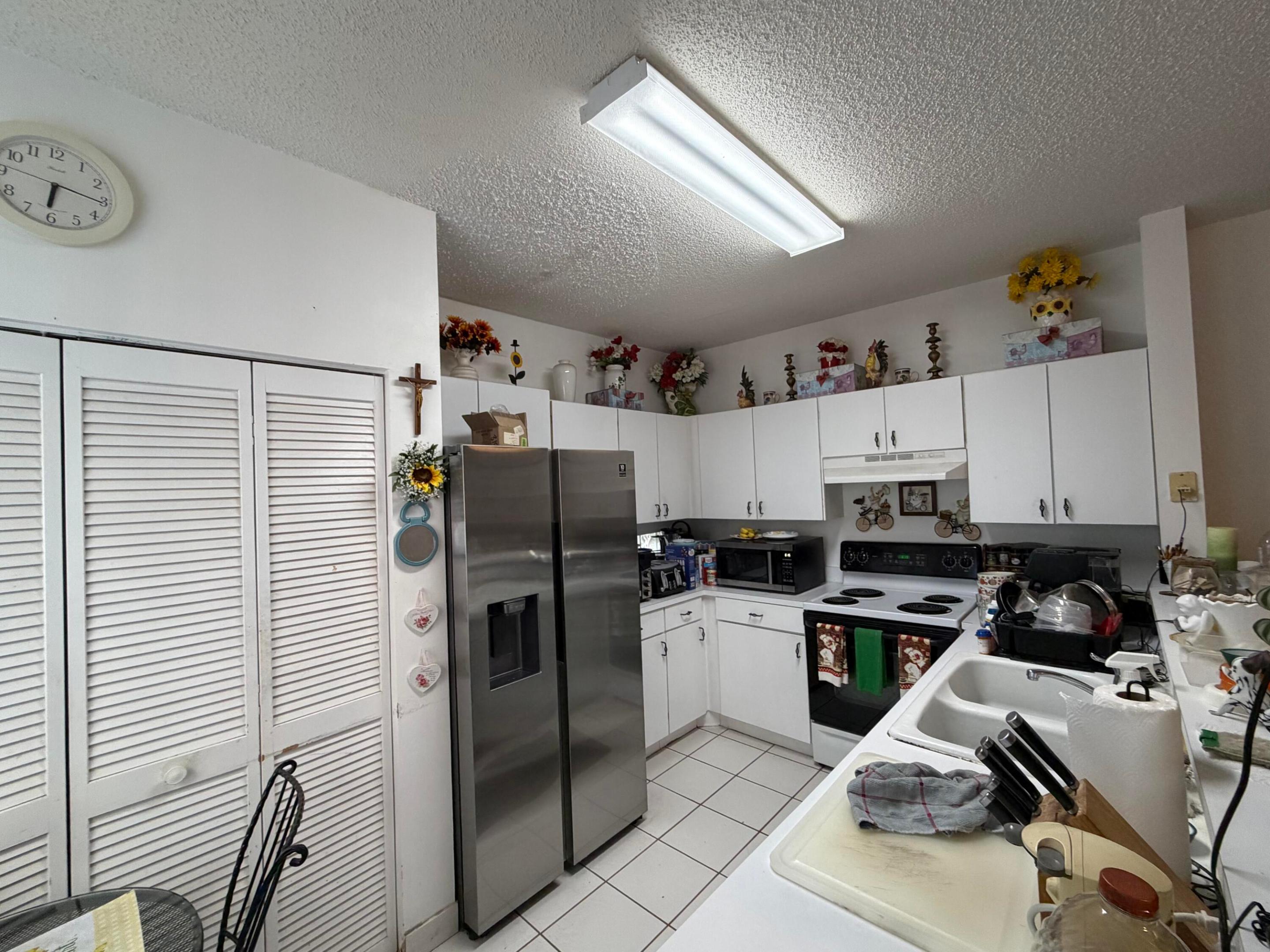 11812 Royal Palm Boulevard