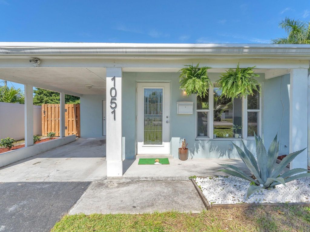 Photo of 1051 Alabama Avenue, Fort Lauderdale, FL 33312 (MLS # F10489850)