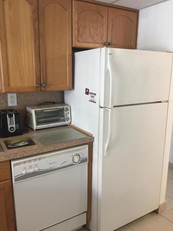 AVILA CONDO - Residential Lease