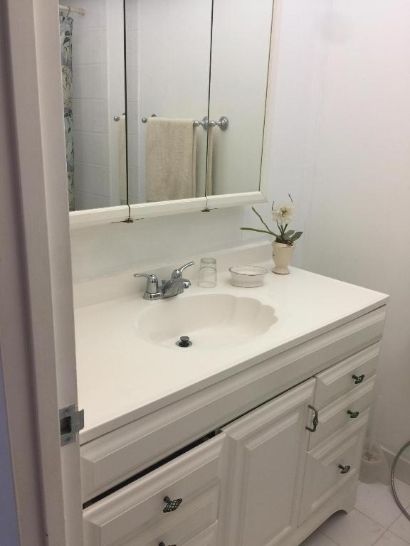 AVILA CONDO - Residential Lease