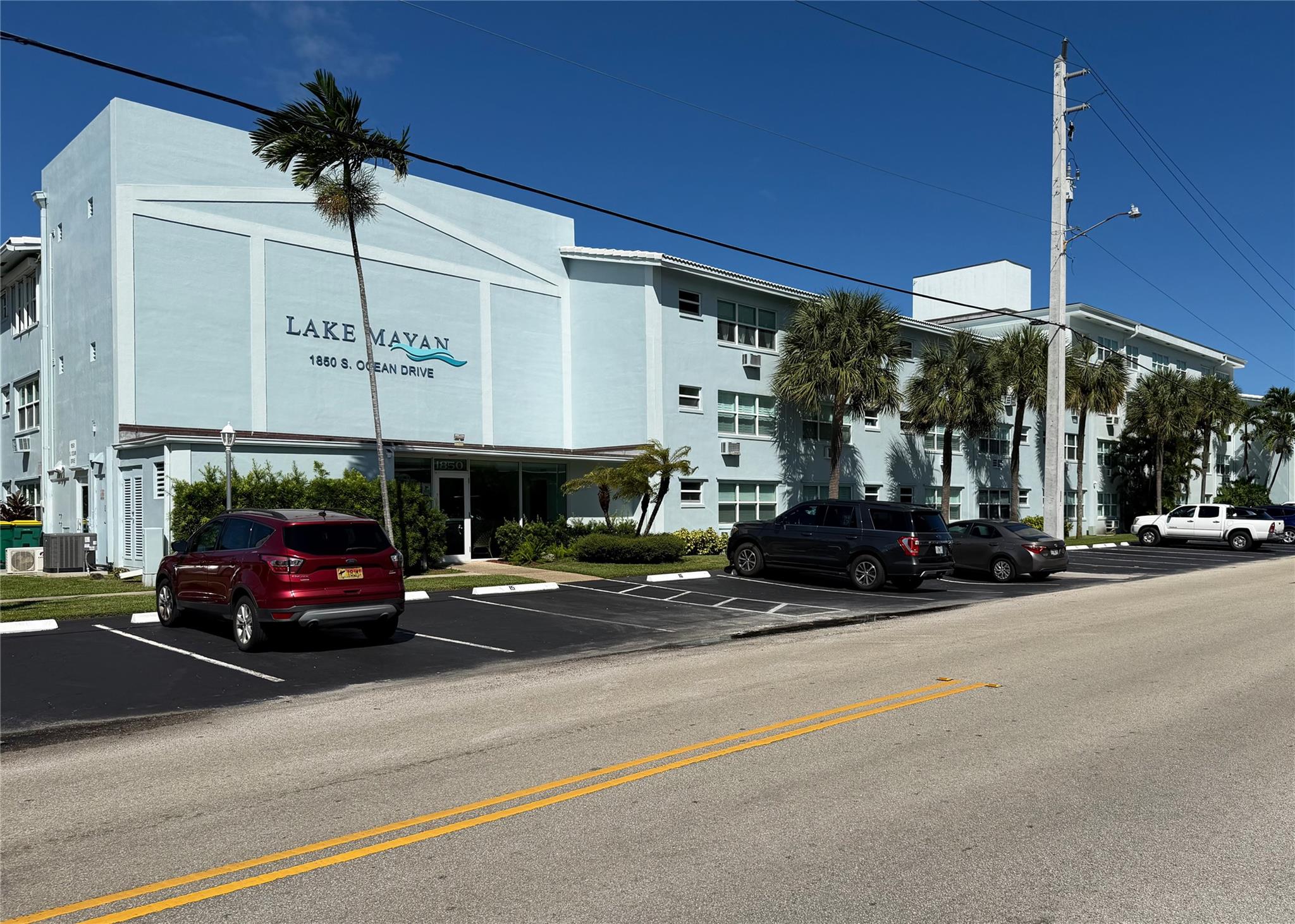 View photos, virtual tours, details... 1850 S Ocean Dr 207