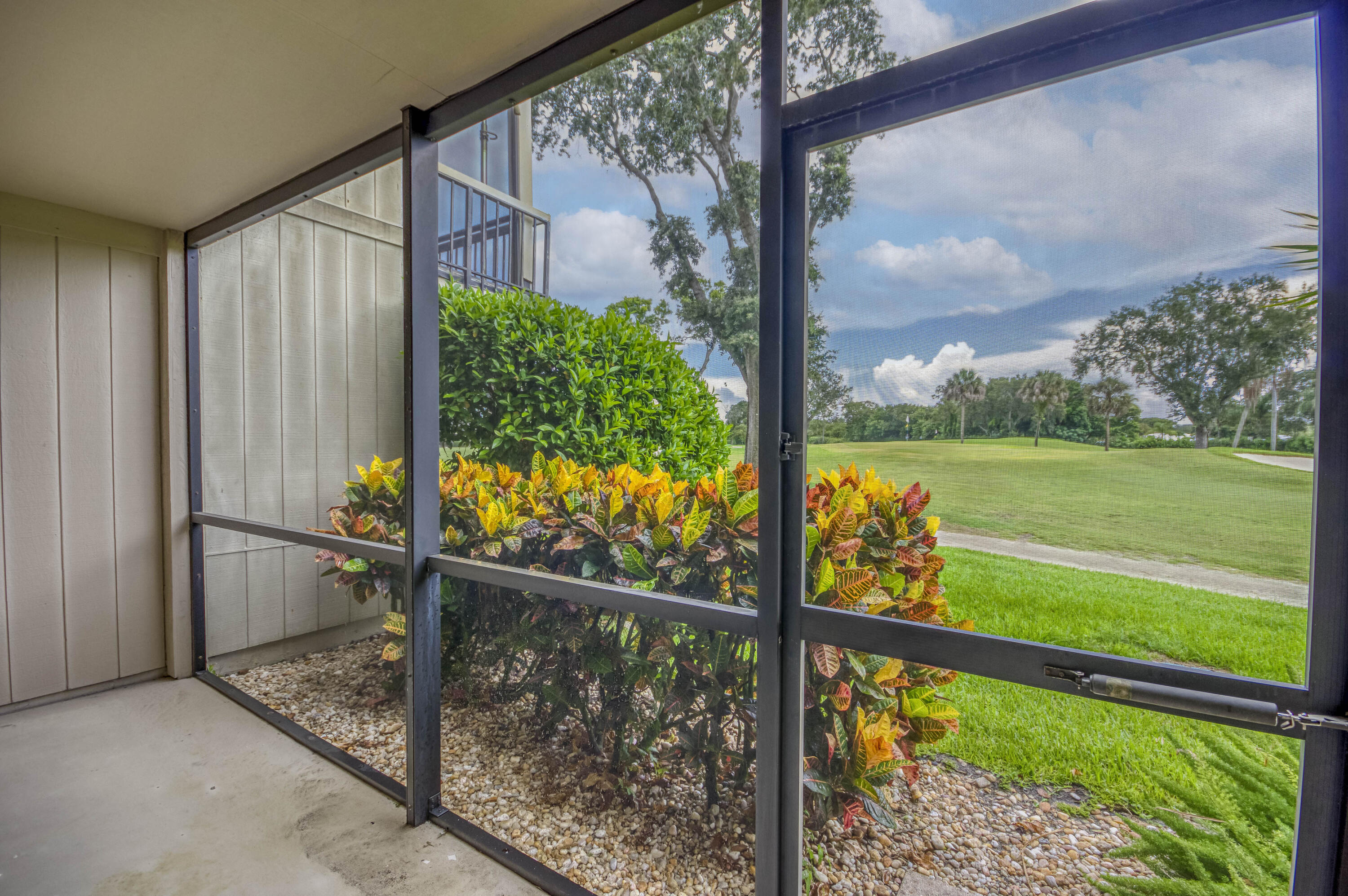 Riverbend - Residential Lease