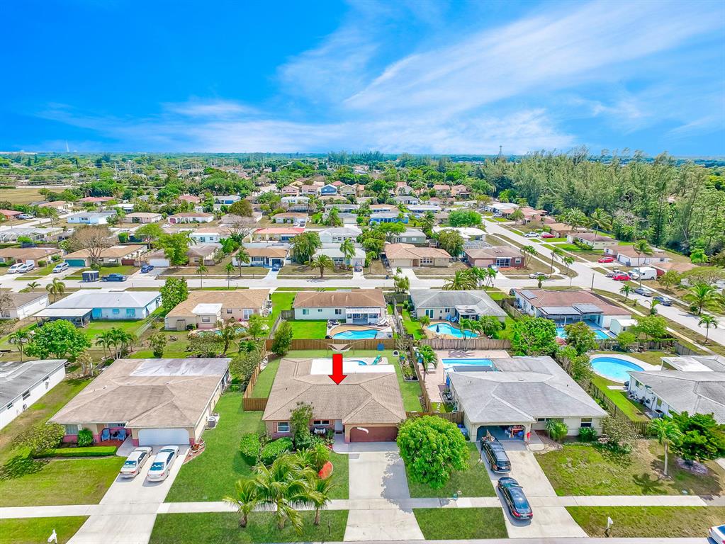 HOLIDAY CITY - Residential