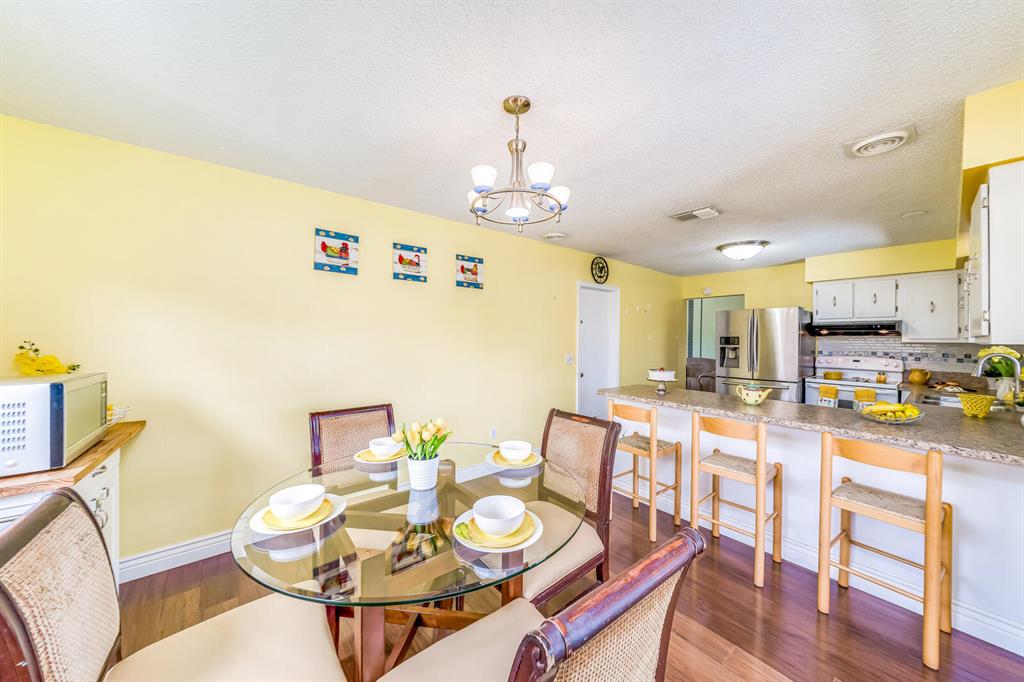 HOLIDAY CITY - Residential