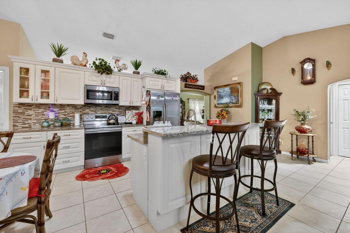 PORT ST LUCIE SECTION 7 - Residential