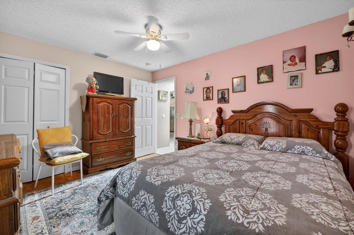 PORT ST LUCIE SECTION 7 - Residential