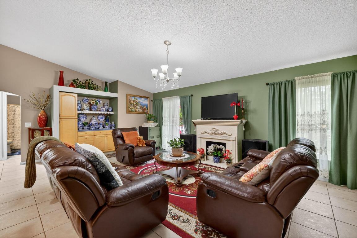 PORT ST LUCIE SECTION 7 - Residential