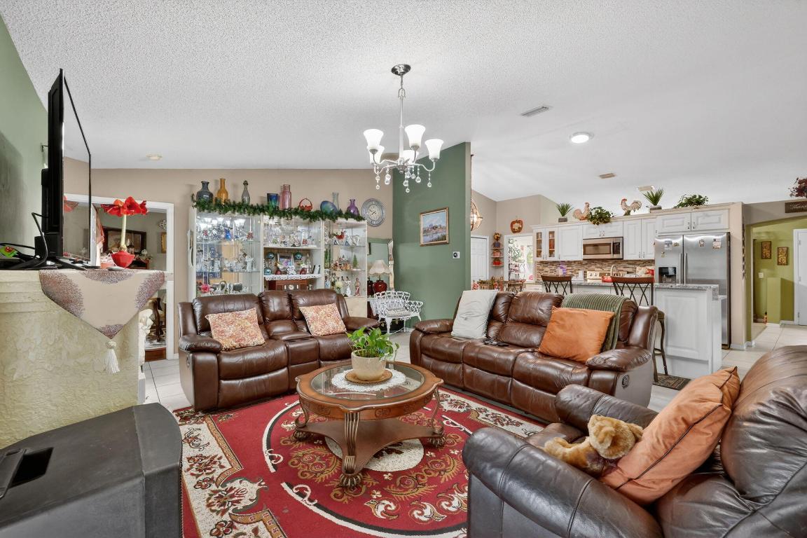 PORT ST LUCIE SECTION 7 - Residential