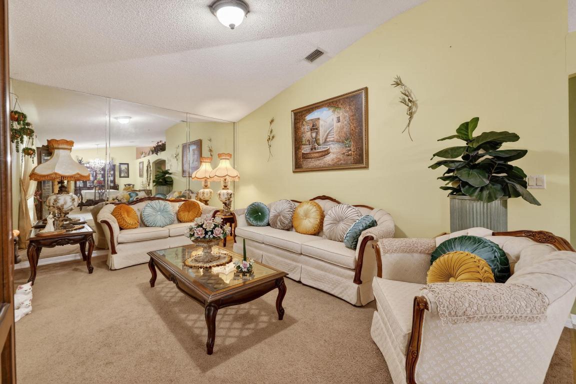 PORT ST LUCIE SECTION 7 - Residential