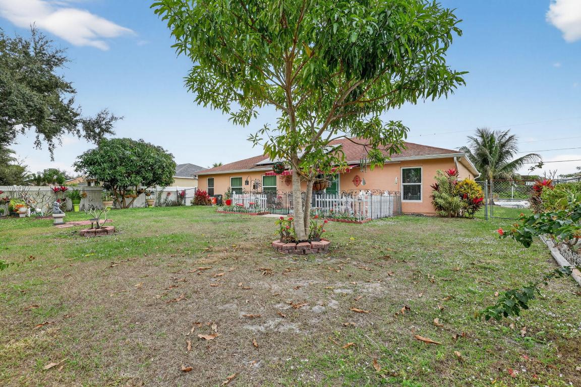 PORT ST LUCIE SECTION 7 - Residential