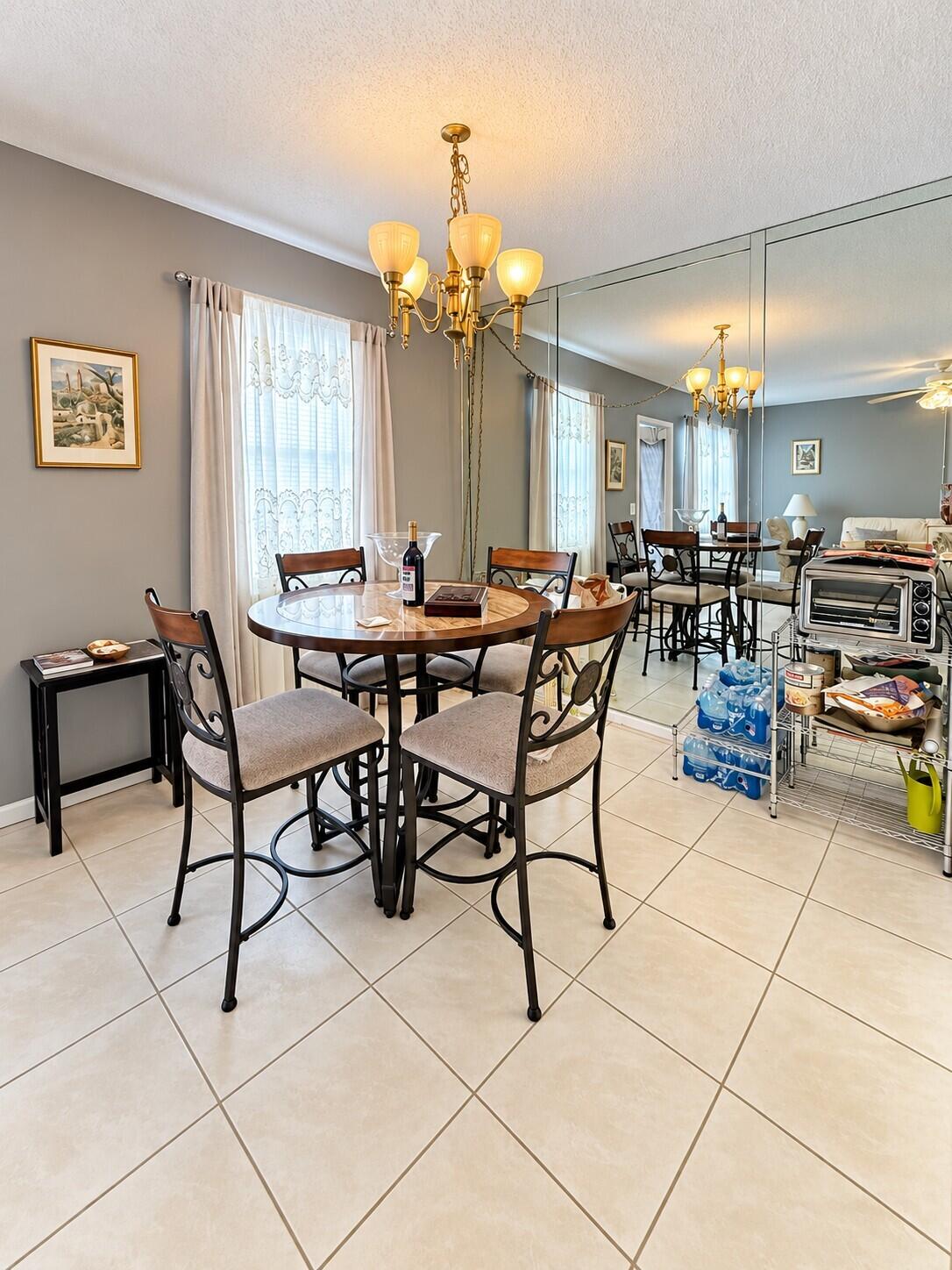 3079 EXETER E