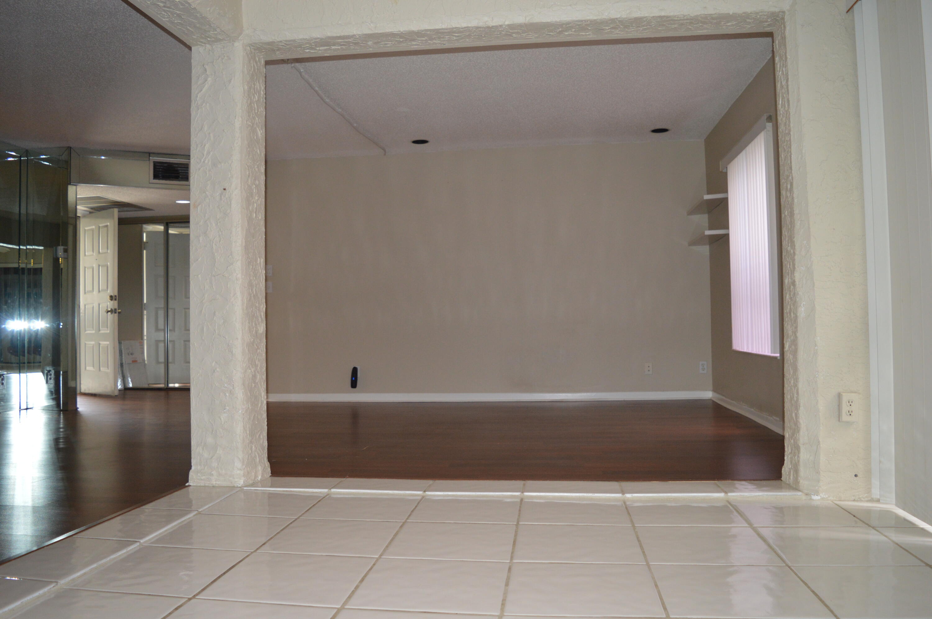 KARANDA VILLAGE I-D CONDO - Residential