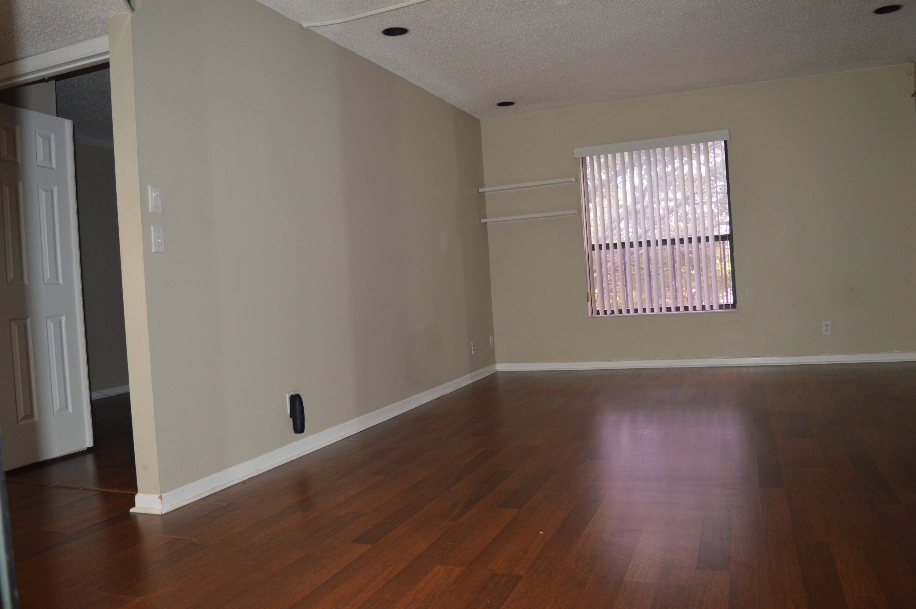 KARANDA VILLAGE I-D CONDO - Residential