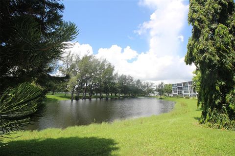 A home in Deerfield Beach