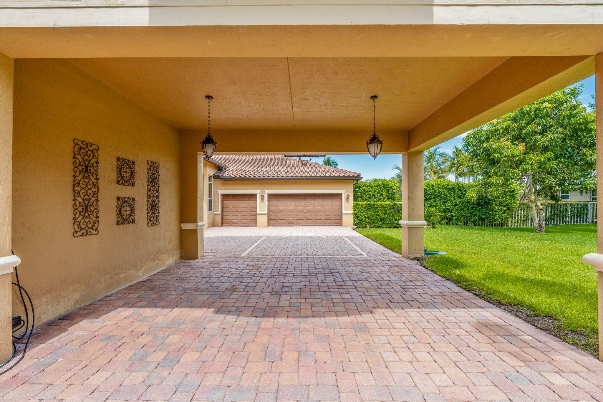3263 SW 138th Way
