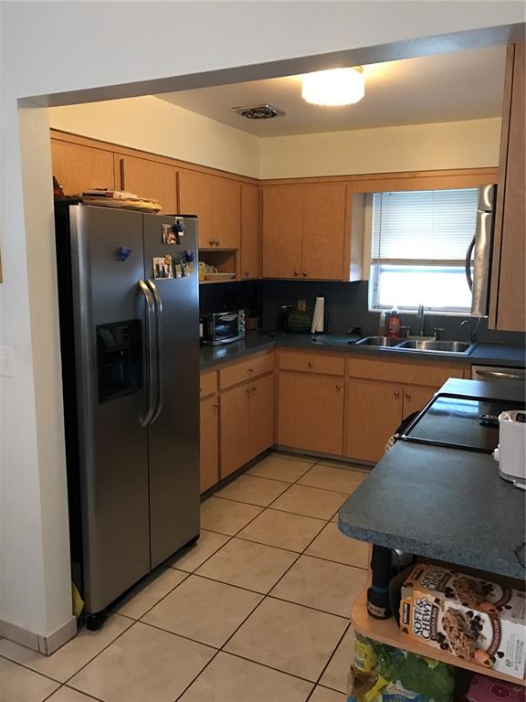 North Andrews Gardens 2nd - Residential Lease