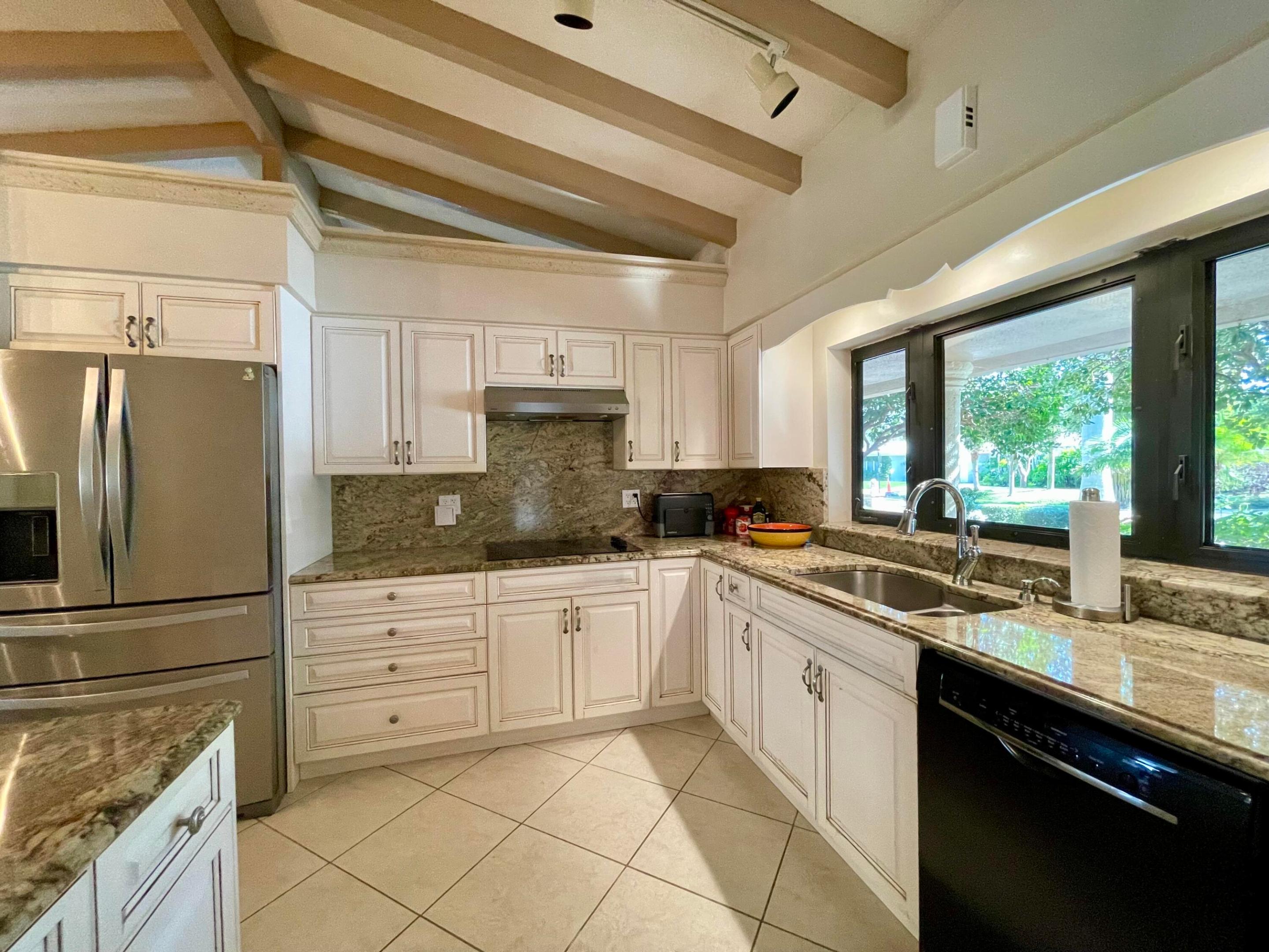 CORAL RIDGE GALT ADD NO 1 - Residential Lease