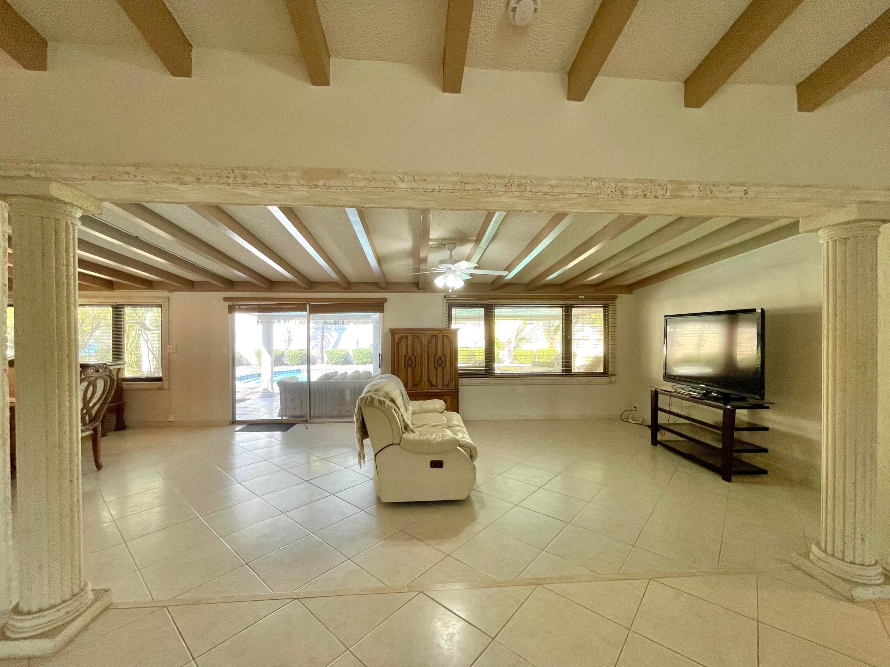 CORAL RIDGE GALT ADD NO 1 - Residential Lease