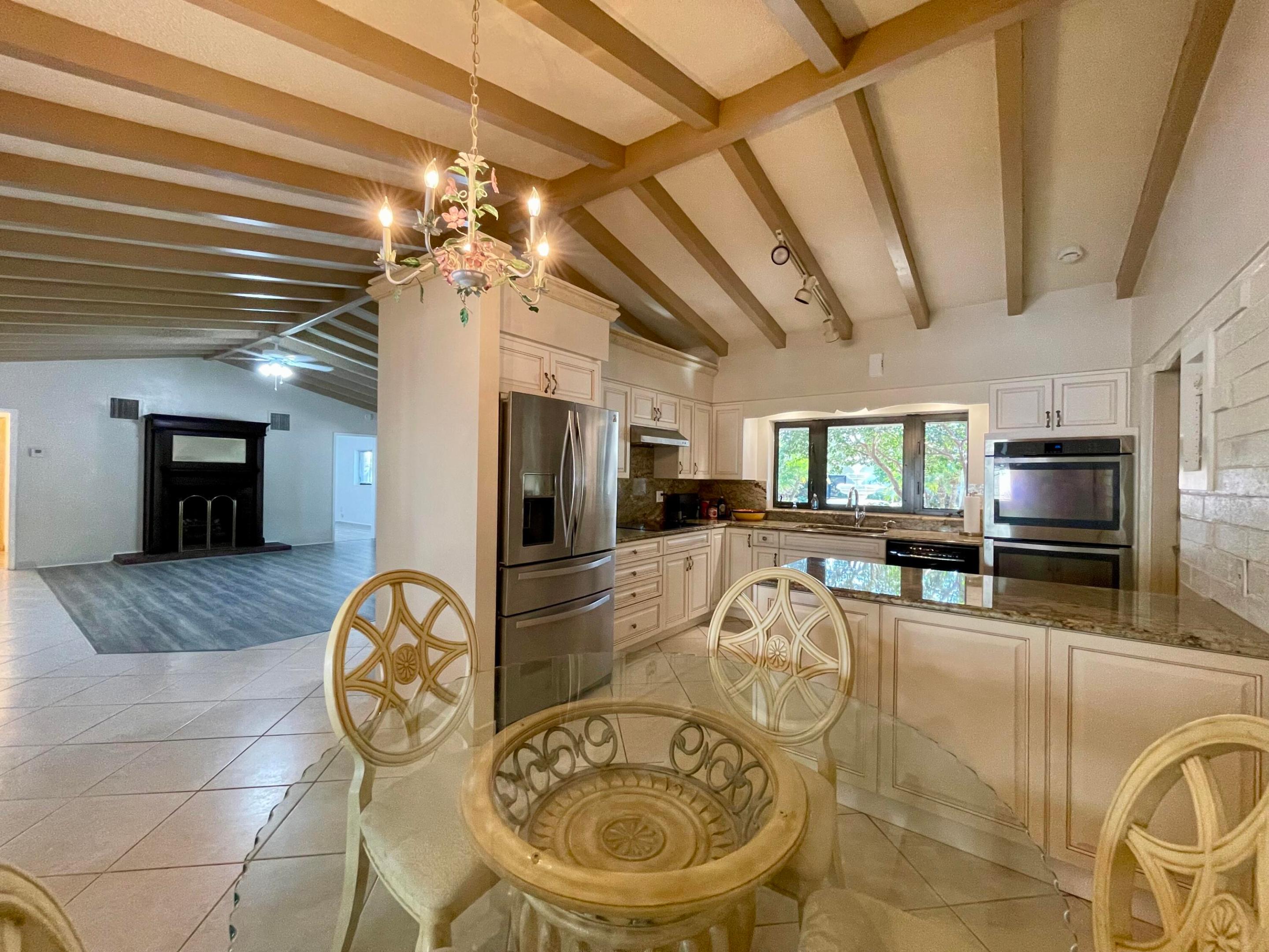 CORAL RIDGE GALT ADD NO 1 - Residential Lease