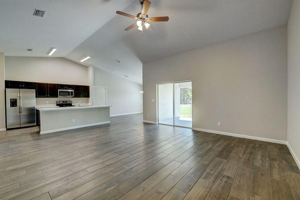 PORT ST LUCIE-SECTION 07 - Residential Lease