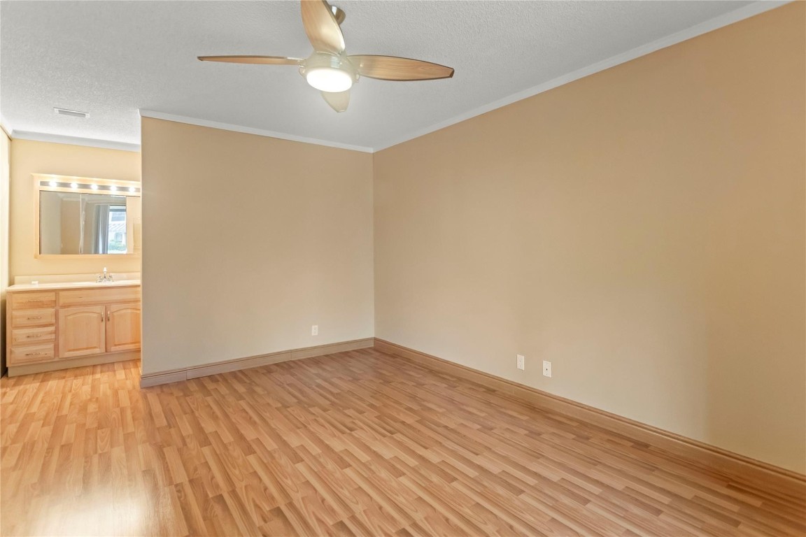 Baywood Village Iii-B Con - Residential Lease