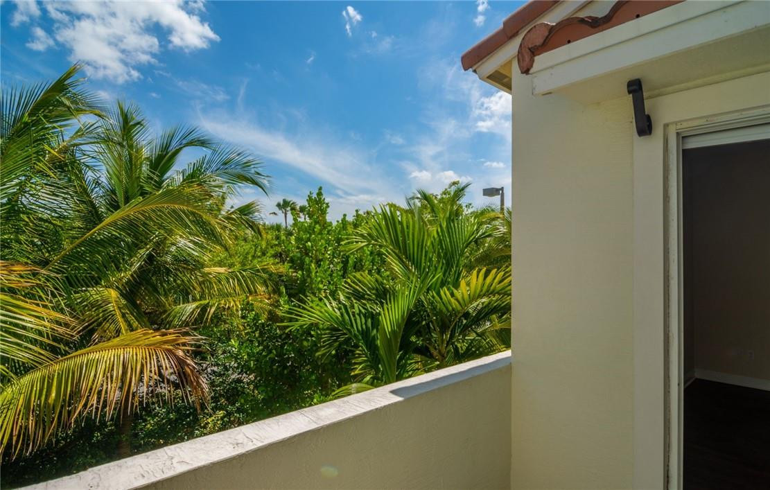 CENTRA FALLS - Residential Lease