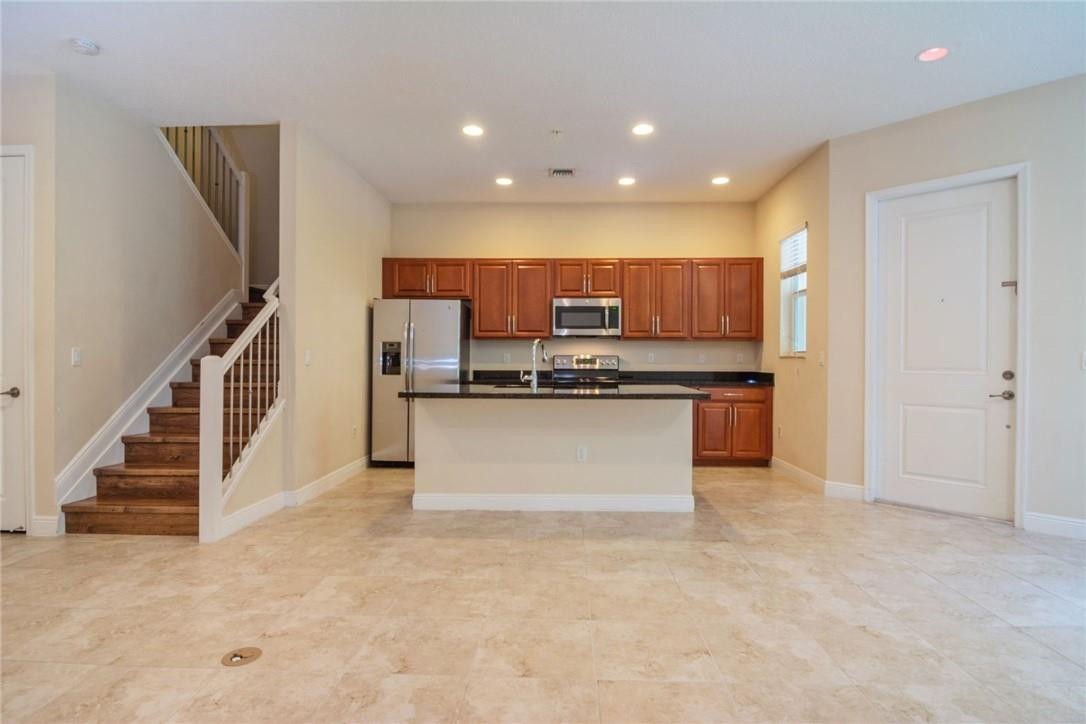 CENTRA FALLS - Residential Lease