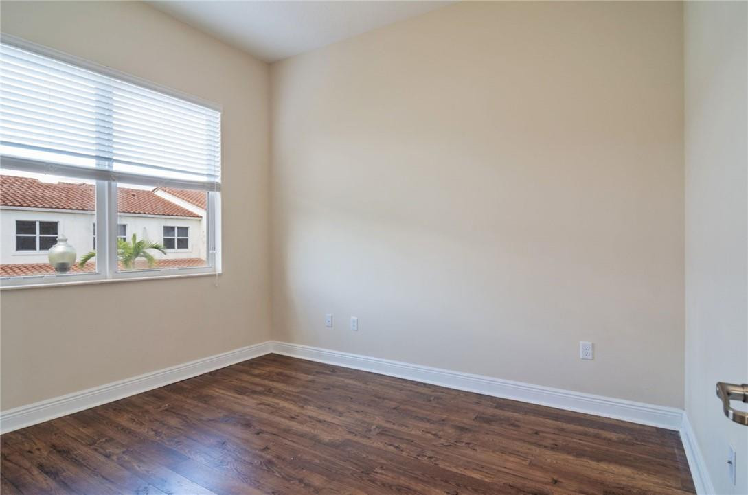 CENTRA FALLS - Residential Lease