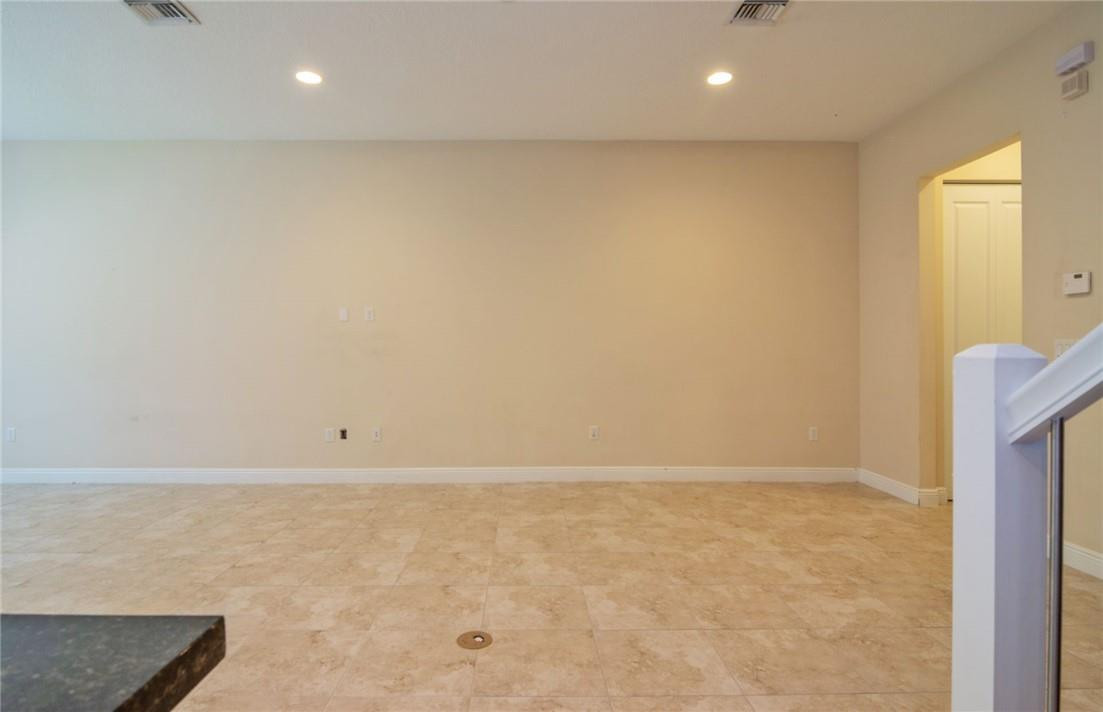 CENTRA FALLS - Residential Lease