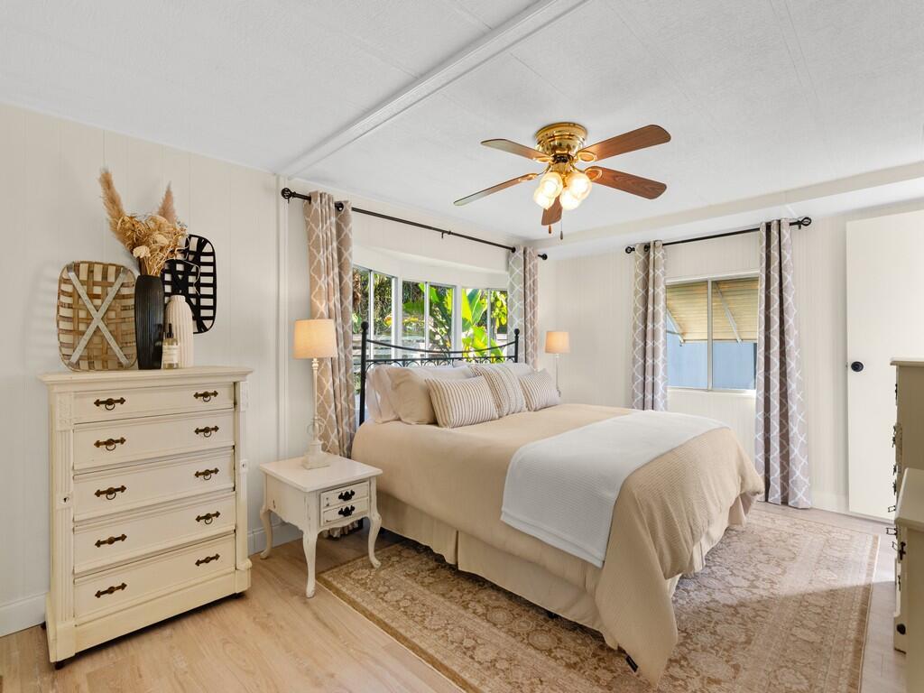 Spanish Lakes Riverfront - Residential