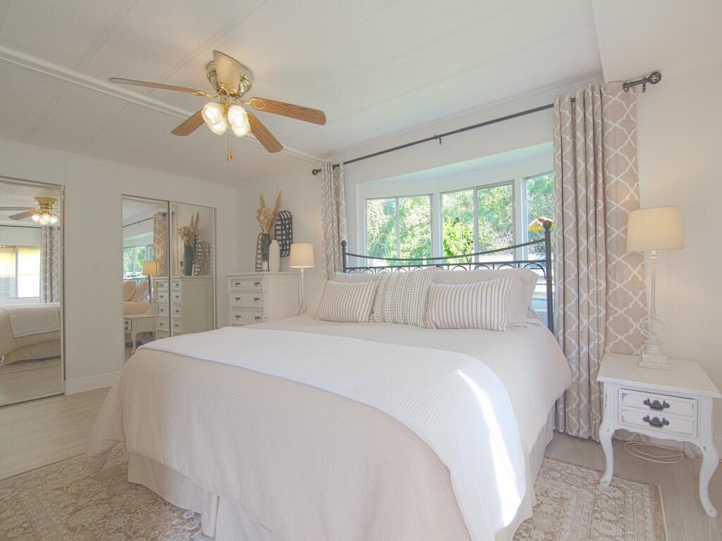 Spanish Lakes Riverfront - Residential