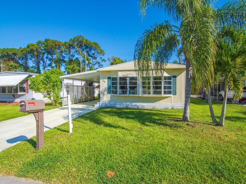 Spanish Lakes Riverfront - Residential