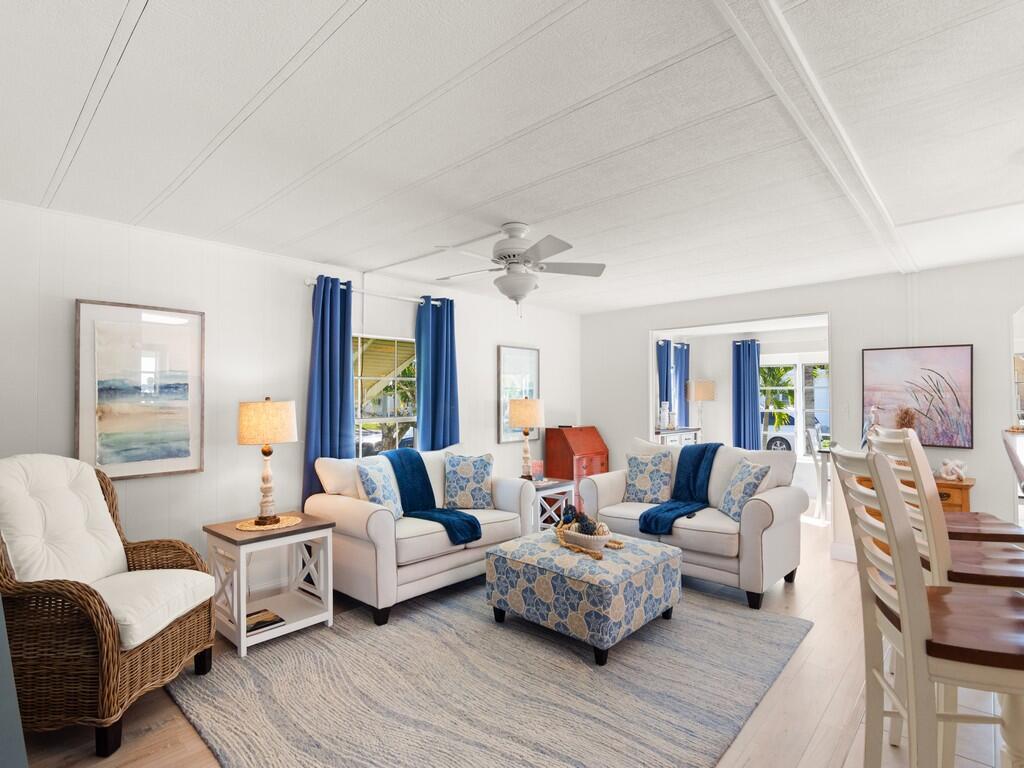 Spanish Lakes Riverfront - Residential