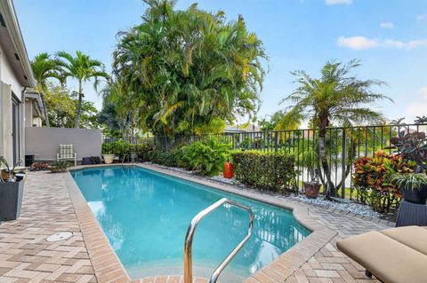 Tiny photo for 3909 Netherlee Way, Lake Worth, FL 33449 (MLS # B26015693)