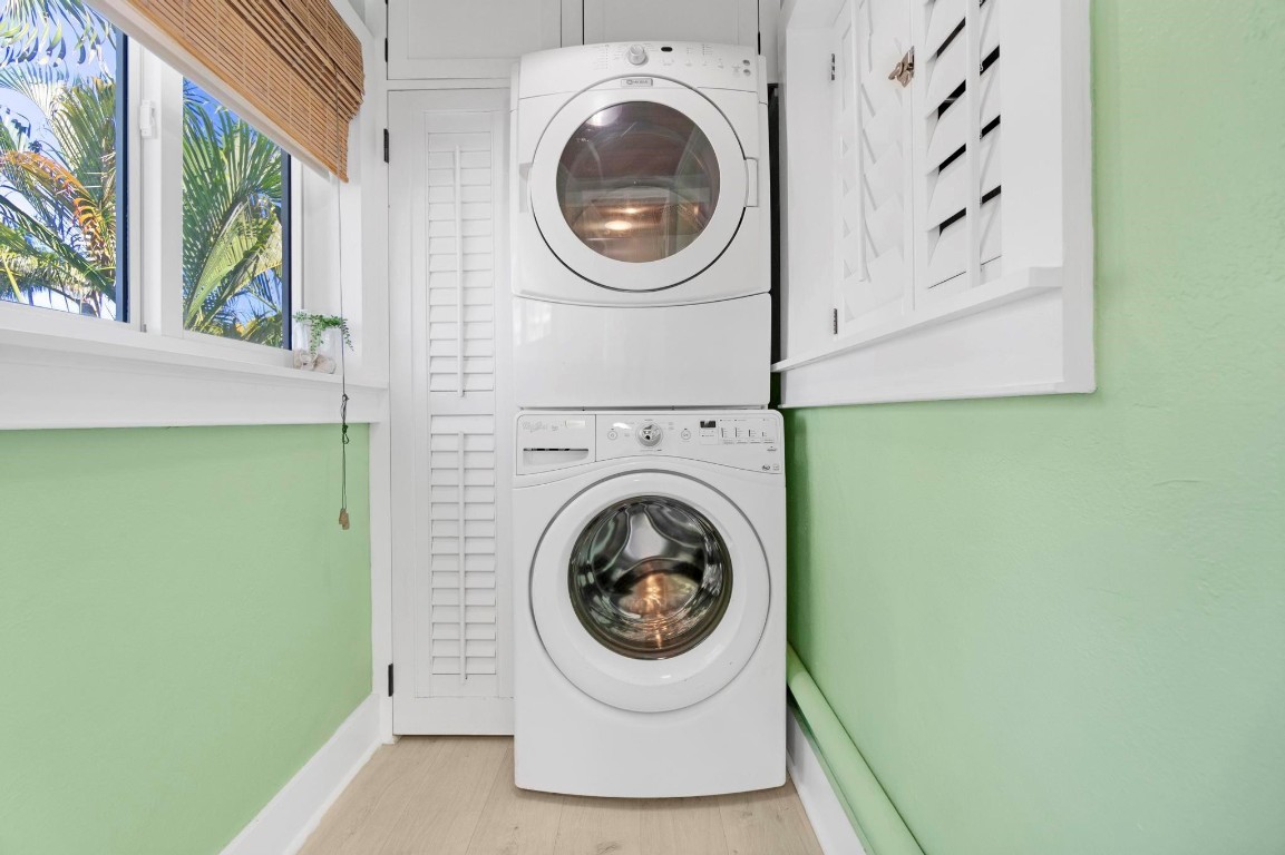 Lighthouse Bay - Residential