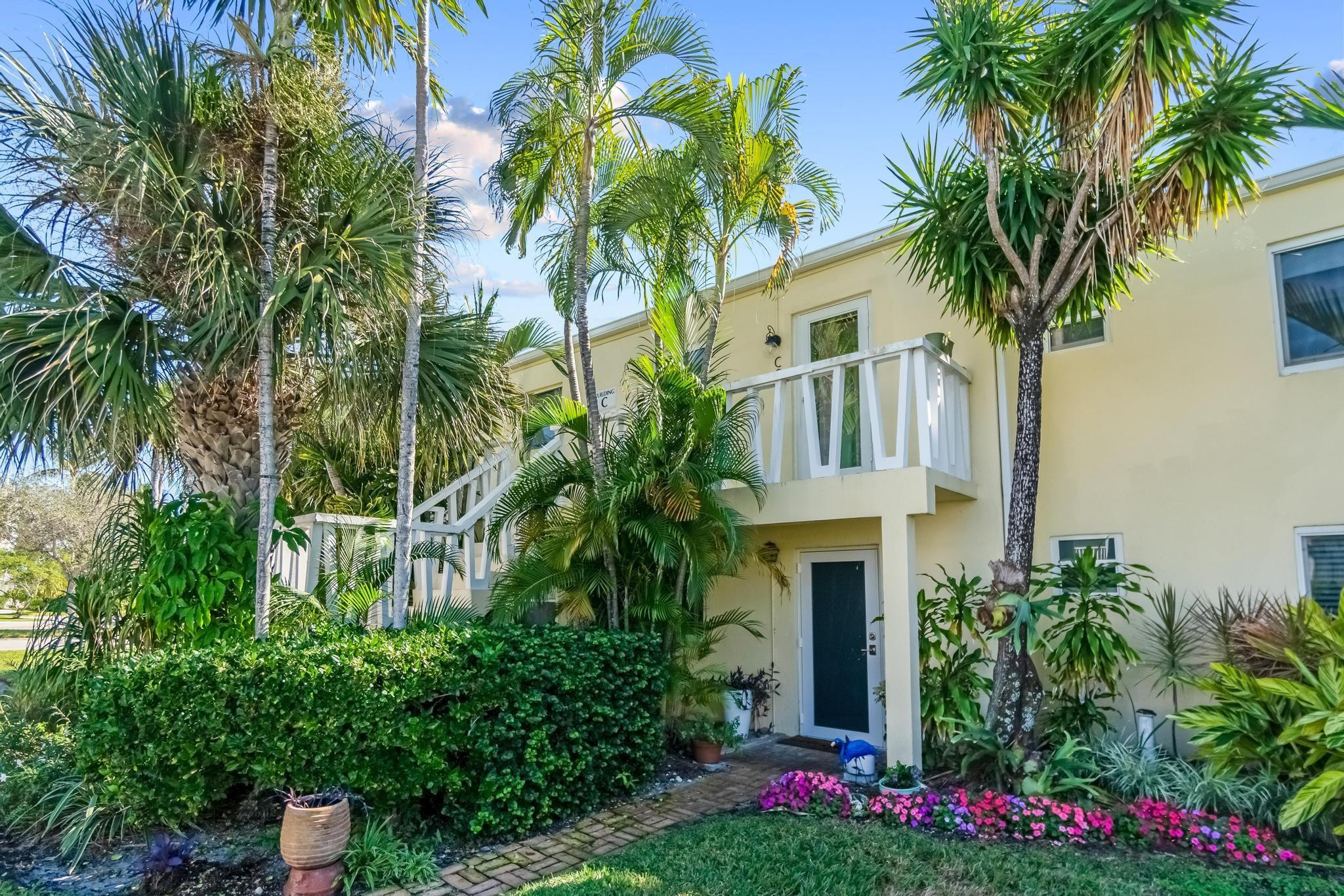 Lighthouse Bay - Residential