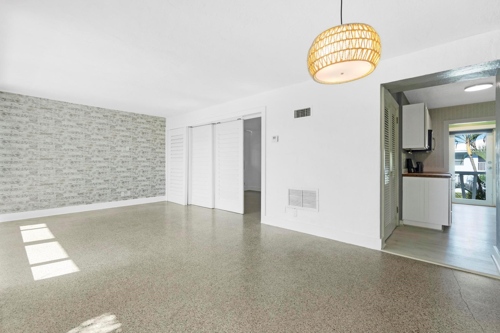 Lighthouse Bay - Residential