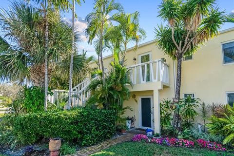 2755 NE 28th Ave C2 Lighthouse Point FL 33064